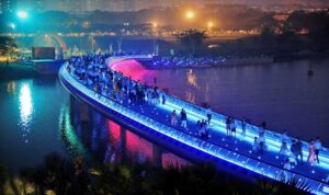 Cầu Ánh Sao về đêm
