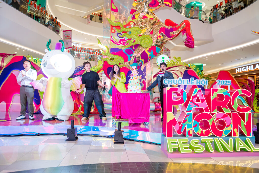 Khai mạc sự kiện PARC MOON FESTIVAL 2025