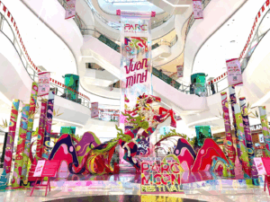 Hệ trang trí lấy ý tưởng từ hình tượng Thánh Gióng và thông điệp Vươn Mình chung của Đất Nước