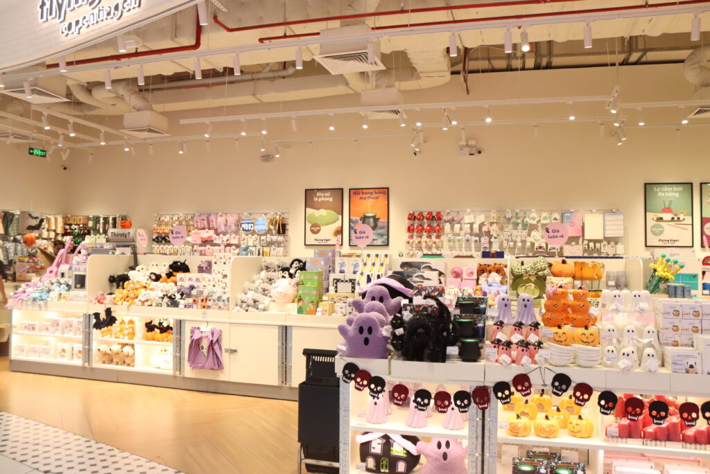 Những đồ dùng trang trí halloween ma mị, dễ thương tại Flying Tiger