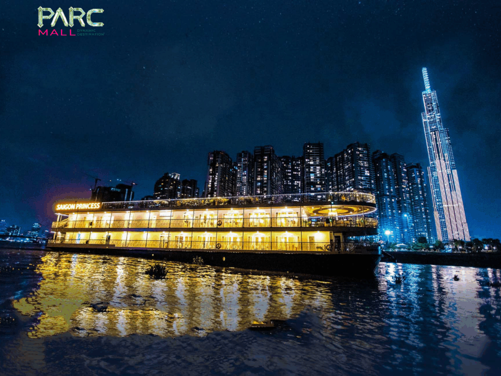 Trãi nghiệm sang trọng trên du thuyền cùng người thương