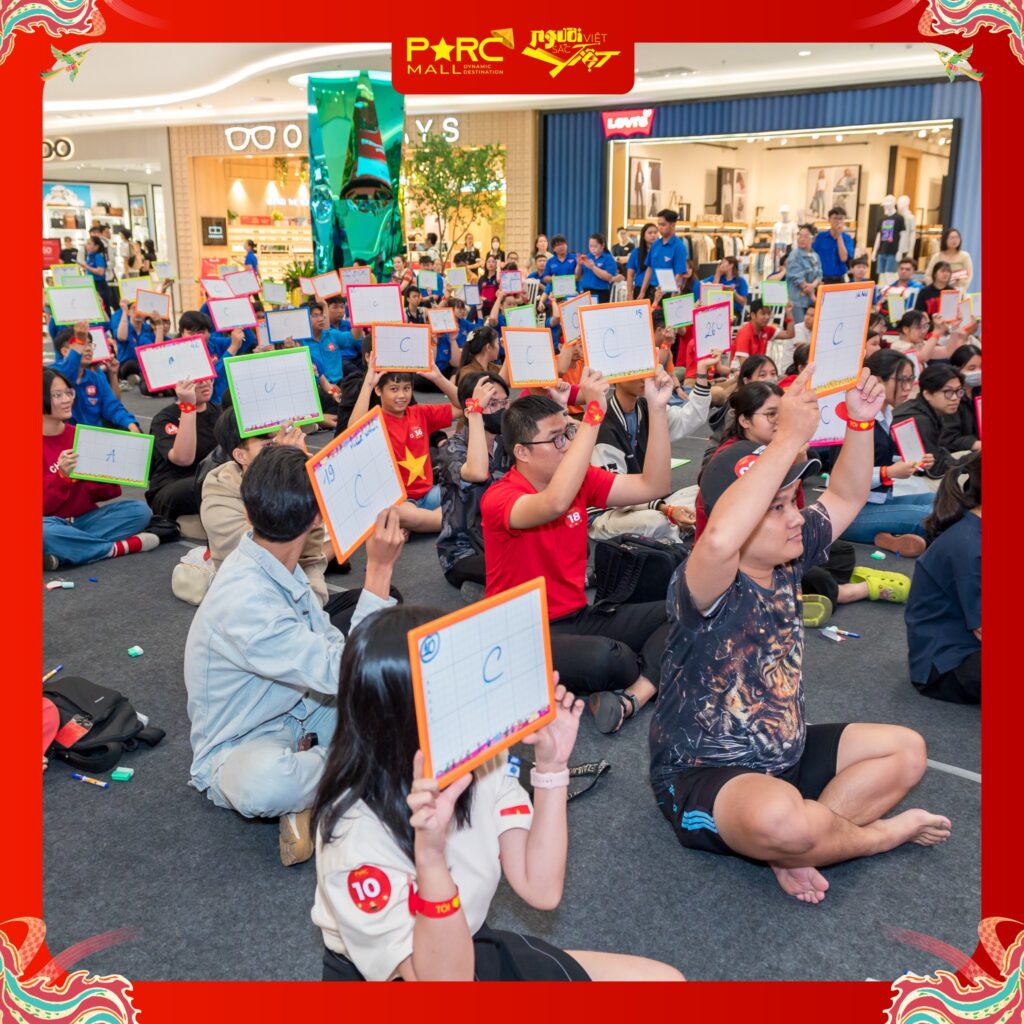 Những khoảnh khắc sôi động tại sảnh sự kiện