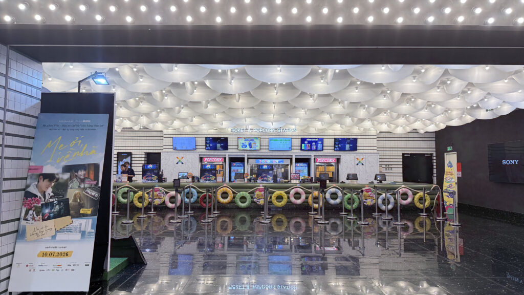xem phim sau 10 giờ đêm tại rạp phim Galaxy Cinema PARC MALL