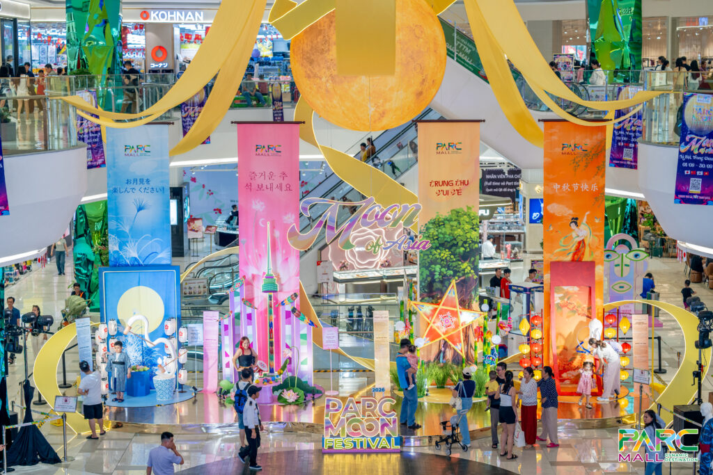Hình ảnh cập nhật hệ trang trí tại sảnh sự kiện PARC MALL dịp trung thu
